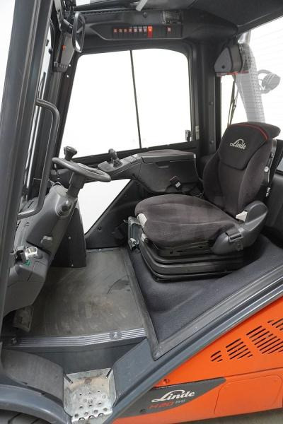 Linde H 20 T/600 EVO 392-02 - Plynový vysokozdvižný vozík: obrázek 3 Linde H 20 T/600 EVO 392-02 - Plynový vysokozdvižný vozík: obrázek 3