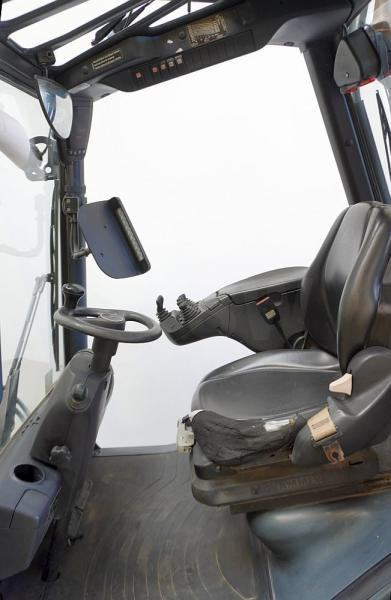 Linde H 25 D EVO 392-02 - Dieselový vysokozdvižný vozík: obrázek 3 Linde H 25 D EVO 392-02 - Dieselový vysokozdvižný vozík: obrázek 3