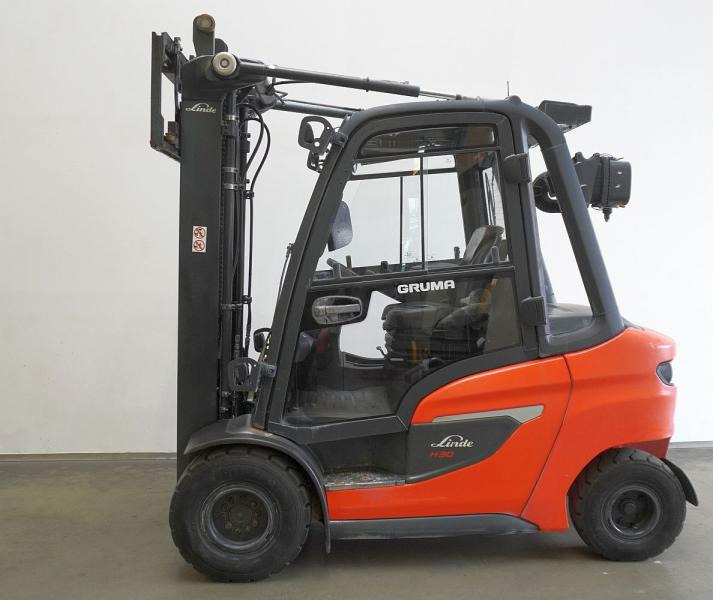 Linde H 30 D 1202 - Dieselový vysokozdvižný vozík: obrázek 4 Linde H 30 D 1202 - Dieselový vysokozdvižný vozík: obrázek 4