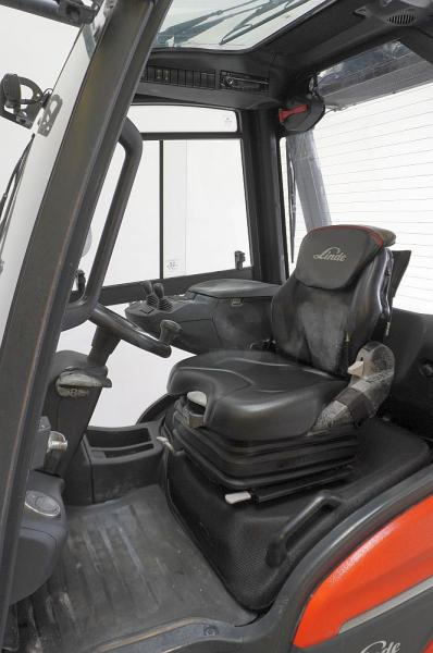 Linde H 30 D 1202 - Dieselový vysokozdvižný vozík: obrázek 3 Linde H 30 D 1202 - Dieselový vysokozdvižný vozík: obrázek 3