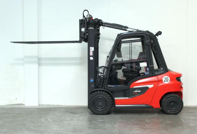 Linde H 35 D 1202 - Dieselový vysokozdvižný vozík: obrázek 4 Linde H 35 D 1202 - Dieselový vysokozdvižný vozík: obrázek 4
