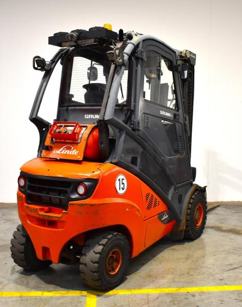 Linde H 35 T EVO 393-02 - Plynový vysokozdvižný vozík: obrázek 2 Linde H 35 T EVO 393-02 - Plynový vysokozdvižný vozík: obrázek 2