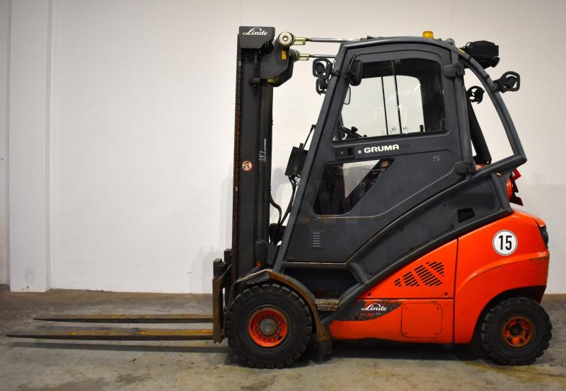 Linde H 35 T EVO 393-02 - Plynový vysokozdvižný vozík: obrázek 4 Linde H 35 T EVO 393-02 - Plynový vysokozdvižný vozík: obrázek 4