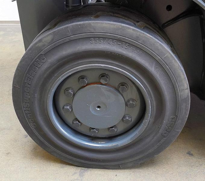 Linde H 50 D/600 1204-01 - Dieselový vysokozdvižný vozík: obrázek 5 Linde H 50 D/600 1204-01 - Dieselový vysokozdvižný vozík: obrázek 5