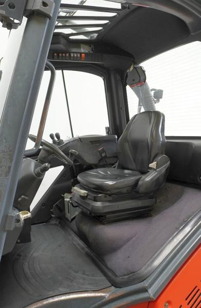 Linde H 50 D/600 EVO 394-02 - Dieselový vysokozdvižný vozík: obrázek 3 Linde H 50 D/600 EVO 394-02 - Dieselový vysokozdvižný vozík: obrázek 3