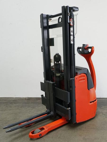Linde L 10 379 - Stohovací vozík: obrázek 2 Linde L 10 379 - Stohovací vozík: obrázek 2