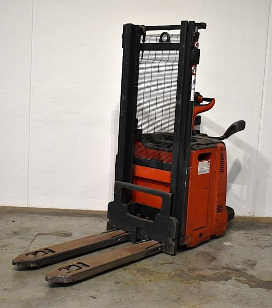 Linde L 12 L AP 133 - Stohovací vozík: obrázek 2 Linde L 12 L AP 133 - Stohovací vozík: obrázek 2