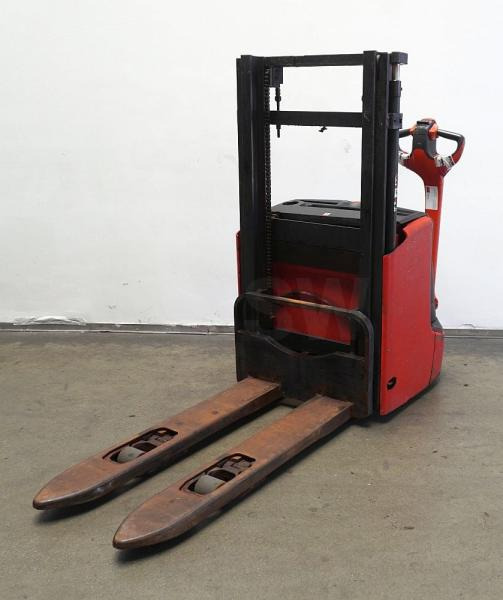 Linde L 12 i 1172 - Stohovací vozík: obrázek 2 Linde L 12 i 1172 - Stohovací vozík: obrázek 2