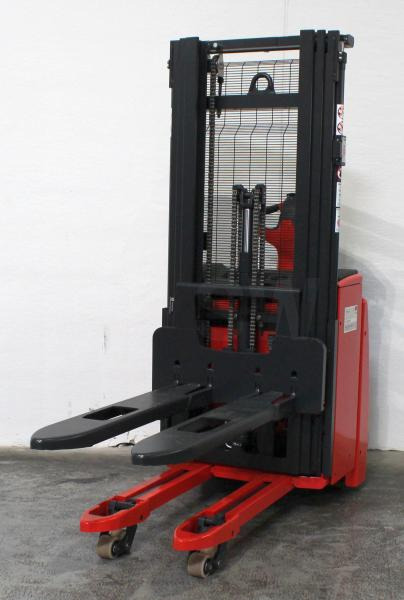Linde L 14 AP i 1173-01 - Stohovací vozík: obrázek 3 Linde L 14 AP i 1173-01 - Stohovací vozík: obrázek 3