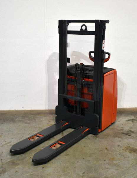 Linde L 16 1173 - Stohovací vozík: obrázek 2 Linde L 16 1173 - Stohovací vozík: obrázek 2
