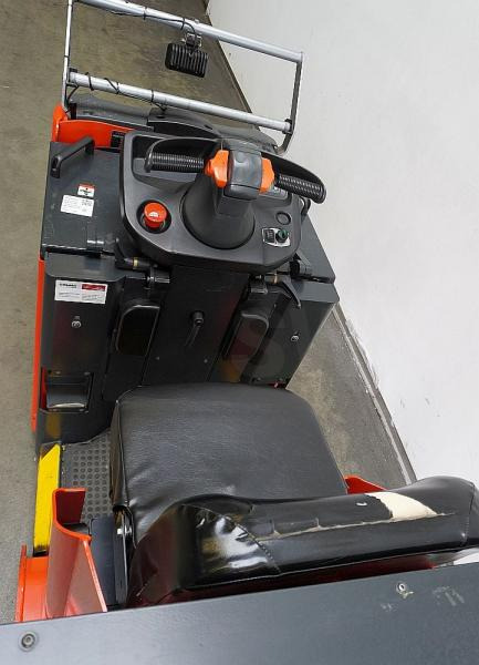 Linde P 50 C 1190 - Elektrický tahač: obrázek 3 Linde P 50 C 1190 - Elektrický tahač: obrázek 3