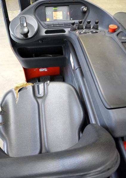 Linde R 14 1120 - Retrak: obrázek 3 Linde R 14 1120 - Retrak: obrázek 3