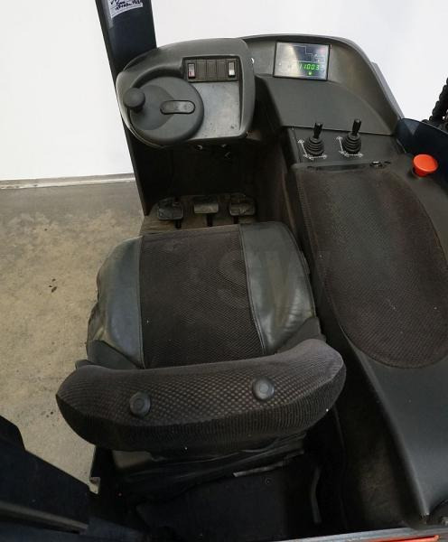 Linde R 14 115 - Retrak: obrázek 3 Linde R 14 115 - Retrak: obrázek 3