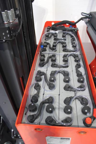 Linde R 16 1120 - Retrak: obrázek 5 Linde R 16 1120 - Retrak: obrázek 5