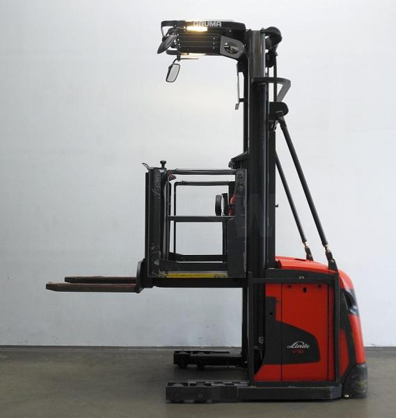 Linde V 10-01 5212 - Vychystávací vozík: obrázek 4 Linde V 10-01 5212 - Vychystávací vozík: obrázek 4