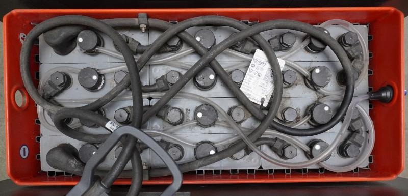 Linde V 10 5212 - Vychystávací vozík: obrázek 5 Linde V 10 5212 - Vychystávací vozík: obrázek 5
