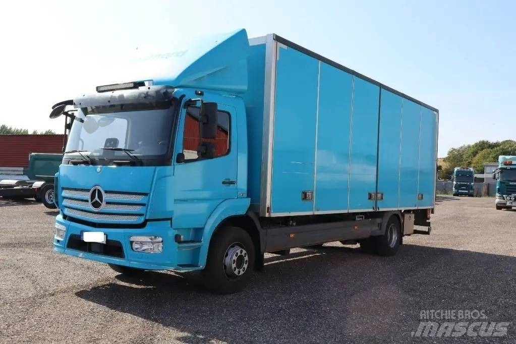 Mercedes-Benz ATEGO Serie 0691 - Skříňový nákladní auto: obrázek 2 Mercedes-Benz ATEGO Serie 0691 - Skříňový nákladní auto: obrázek 2