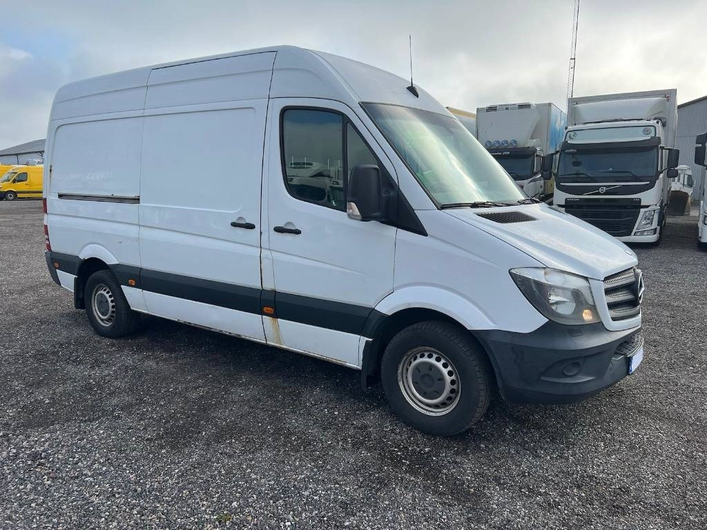 Mercedes-Benz Sprinter 316 CDI serie 6276 - Furgon: obrázek 2 Mercedes-Benz Sprinter 316 CDI serie 6276 - Furgon: obrázek 2