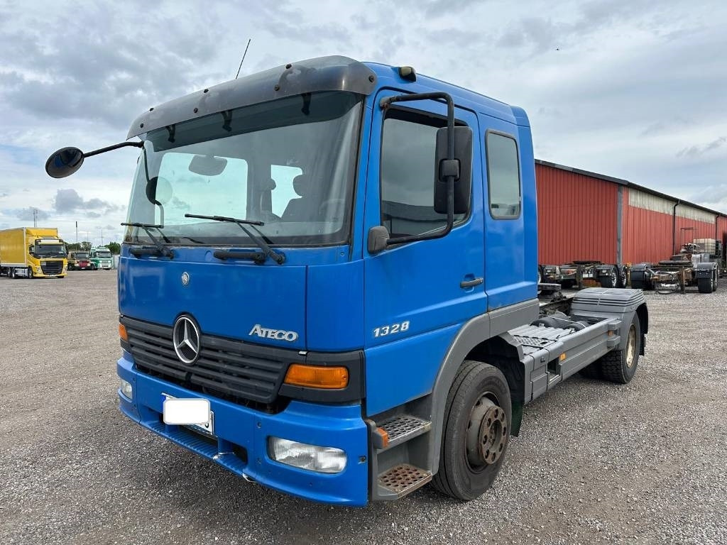 Mercedes-Benz 1328 LS 4X2 serie 1277 - Tahač: obrázek 1 Mercedes-Benz 1328 LS 4X2 serie 1277 - Tahač: obrázek 1