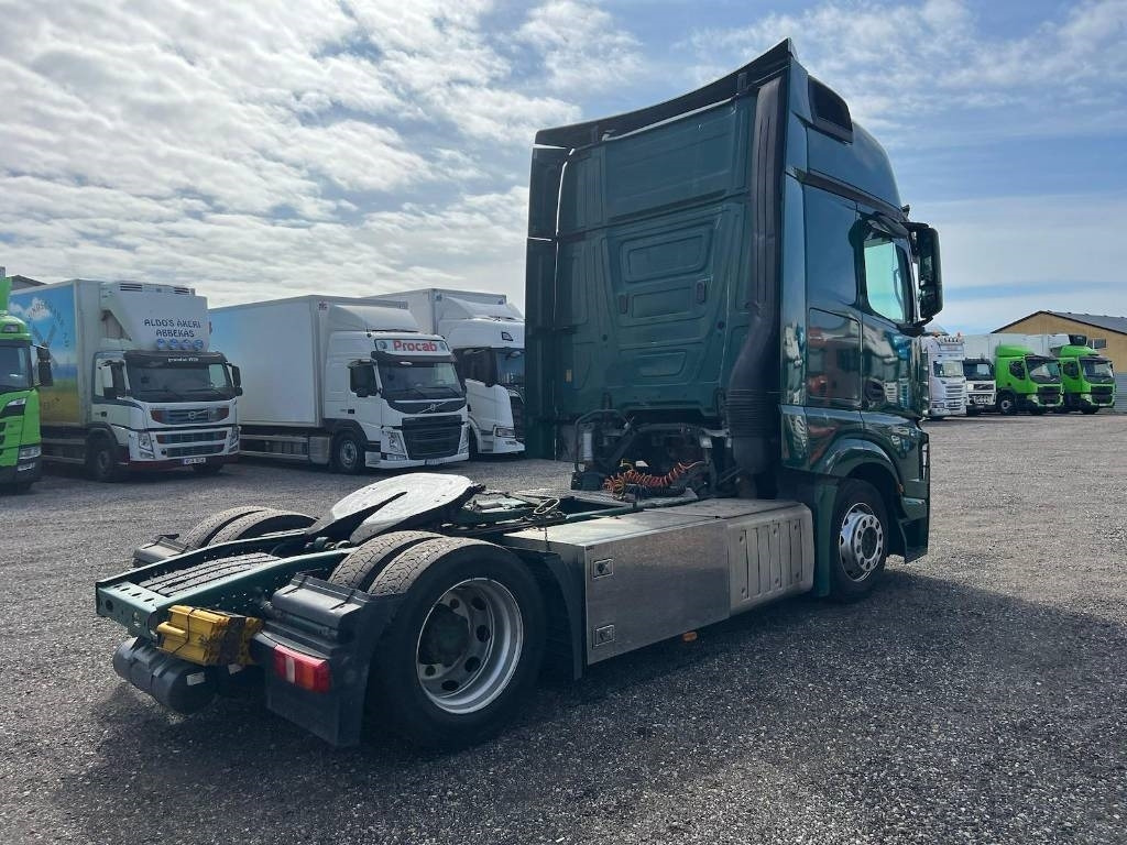 Mercedes-Benz Actros 4x2 serie 0161 - Tahač: obrázek 3 Mercedes-Benz Actros 4x2 serie 0161 - Tahač: obrázek 3