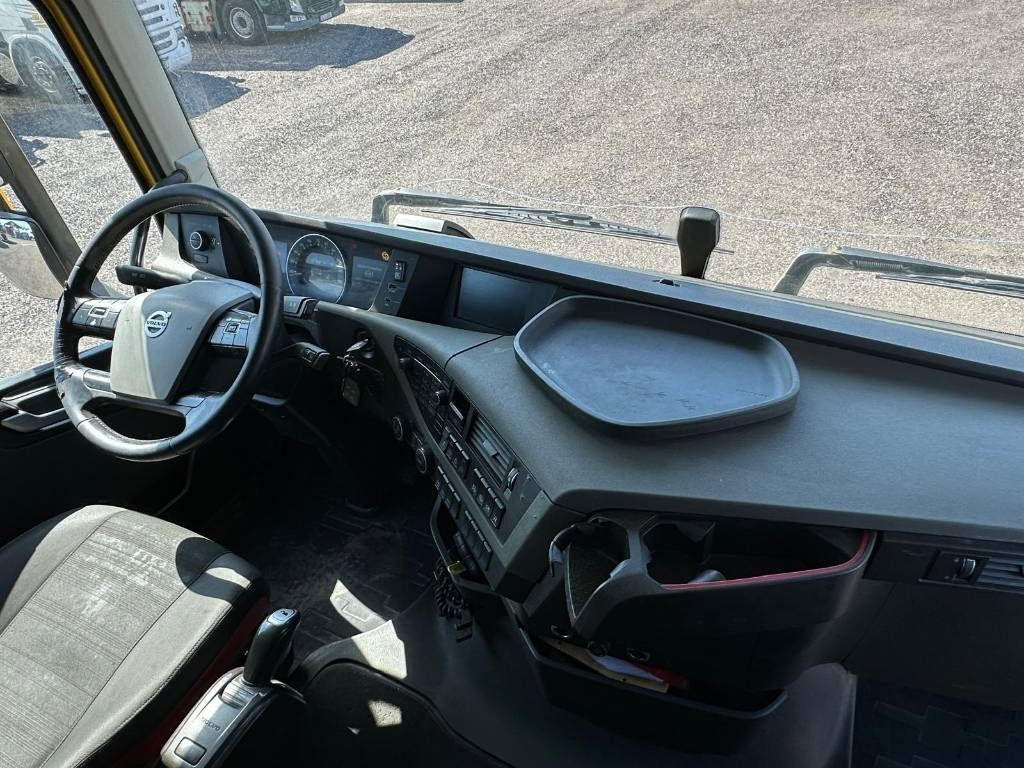 Volvo FH 500 serie 3658 - Podvozek s kabinou: obrázek 3 Volvo FH 500 serie 3658 - Podvozek s kabinou: obrázek 3
