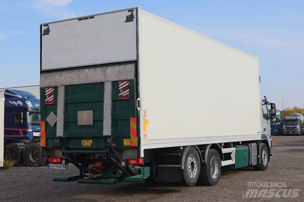 Volvo FM-440 6*2 Serie 8137 - Chladírenský nákladní automobil: obrázek 4 Volvo FM-440 6*2 Serie 8137 - Chladírenský nákladní automobil: obrázek 4