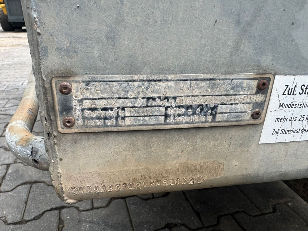 Denyo DCA 40 SSGK - Elektrický generátor: obrázek 4 Denyo DCA 40 SSGK - Elektrický generátor: obrázek 4