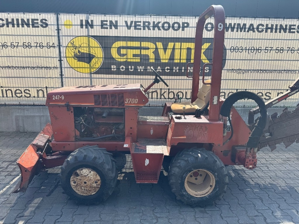 Ditch Witch 3700 DD - Rýhovač: obrázek 3 Ditch Witch 3700 DD - Rýhovač: obrázek 3