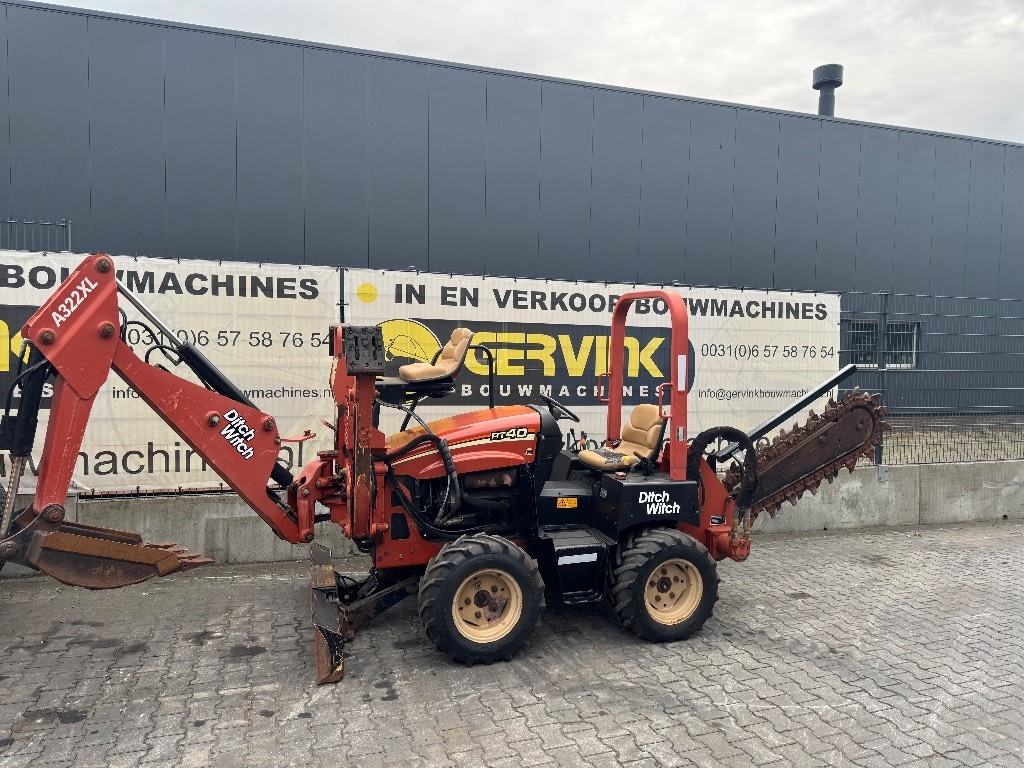Ditch Witch RT 40 - Rýhovač: obrázek 1 Ditch Witch RT 40 - Rýhovač: obrázek 1