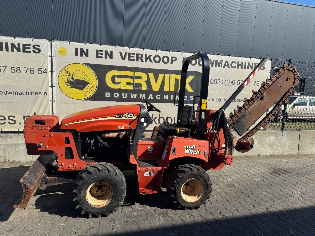 Ditch Witch RT 40 - Rýhovač: obrázek 2 Ditch Witch RT 40 - Rýhovač: obrázek 2