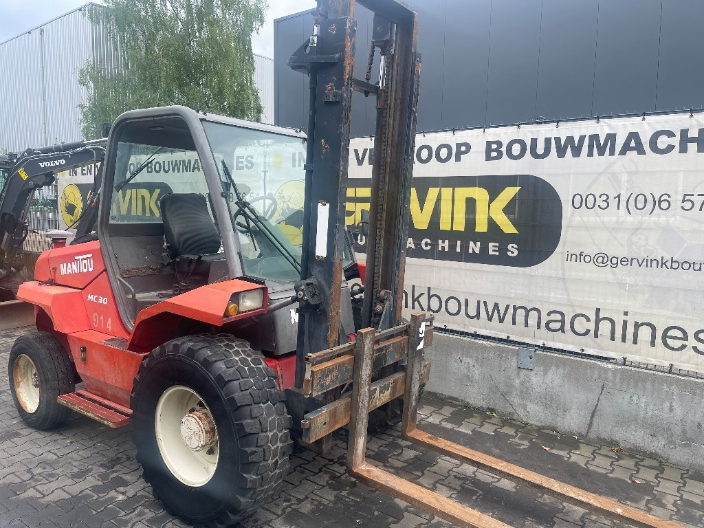 Manitou MC 30 - Vysokozdvižný vozík terénní: obrázek 3 Manitou MC 30 - Vysokozdvižný vozík terénní: obrázek 3