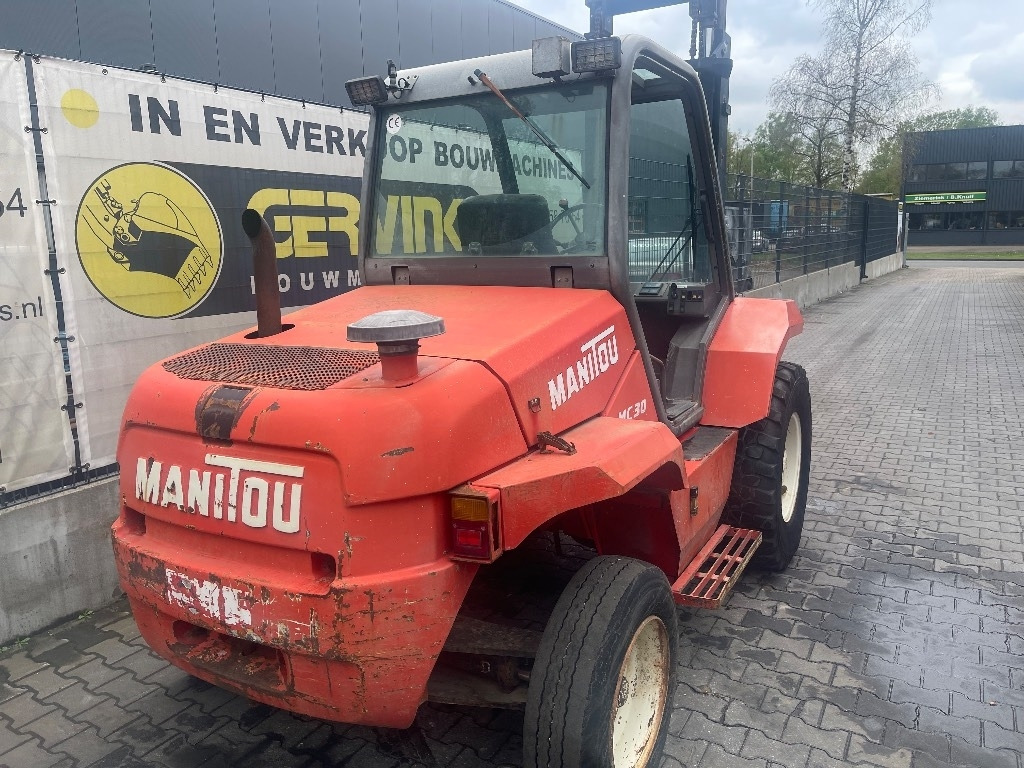 Manitou MC 30 - Vysokozdvižný vozík terénní: obrázek 2 Manitou MC 30 - Vysokozdvižný vozík terénní: obrázek 2