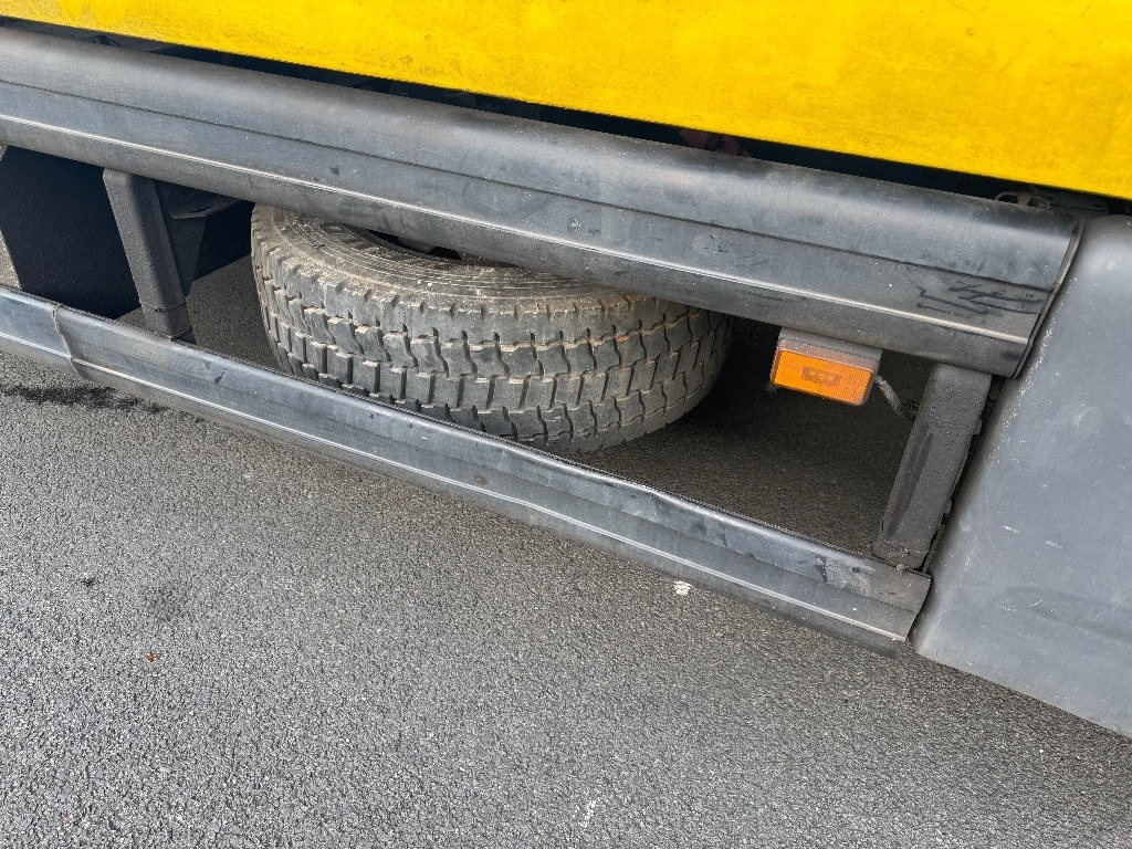 Scania P 340 - Skříňový nákladní auto: obrázek 5 Scania P 340 - Skříňový nákladní auto: obrázek 5