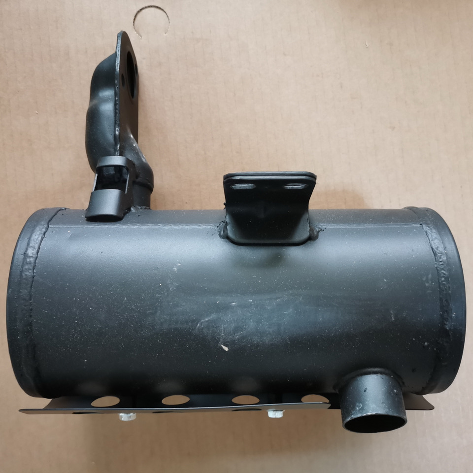 KOOP Original Muffler for China Loader Engine - Tlumič výfuku pro Kolový nakladač: obrázek 1 KOOP Original Muffler for China Loader Engine - Tlumič výfuku pro Kolový nakladač: obrázek 1