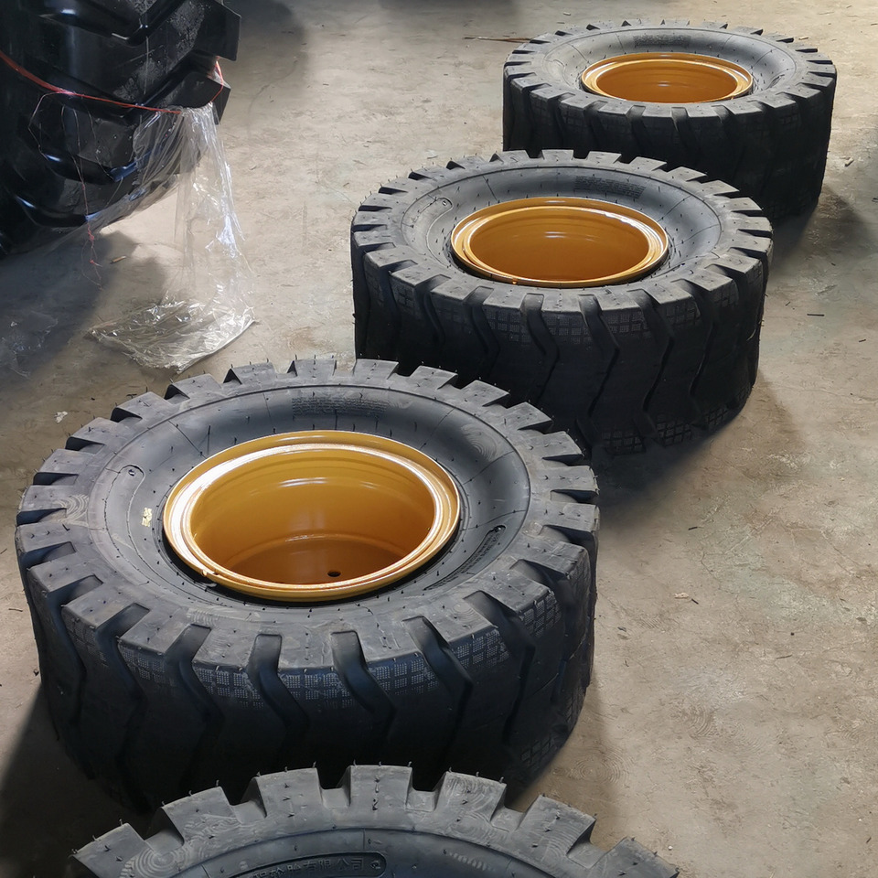 Qingdao Promising 20.5/70-16 Pneumatic Tyre Assembly for China Loader - Pneumatiky pro Kolový nakladač: obrázek 3 Qingdao Promising 20.5/70-16 Pneumatic Tyre Assembly for China Loader - Pneumatiky pro Kolový nakladač: obrázek 3