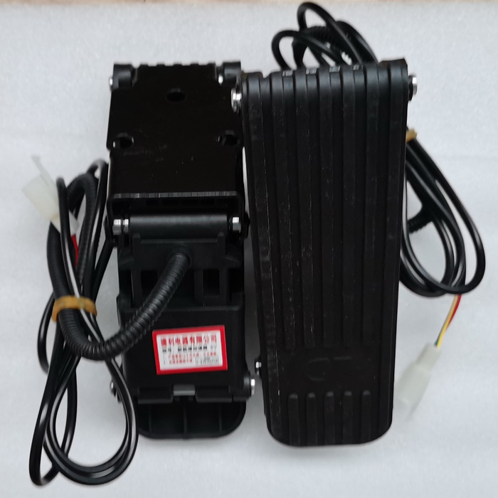 Qingdao Promising Accelerator Pedal for FLAND EL45 Electric Wheel Loader - Pedál pro Kolový nakladač: obrázek 1 Qingdao Promising Accelerator Pedal for FLAND EL45 Electric Wheel Loader - Pedál pro Kolový nakladač: obrázek 1