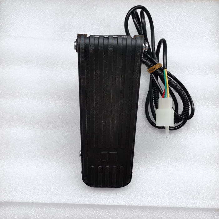 Qingdao Promising Accelerator Pedal for FLAND EL45 Electric Wheel Loader - Pedál pro Kolový nakladač: obrázek 2 Qingdao Promising Accelerator Pedal for FLAND EL45 Electric Wheel Loader - Pedál pro Kolový nakladač: obrázek 2