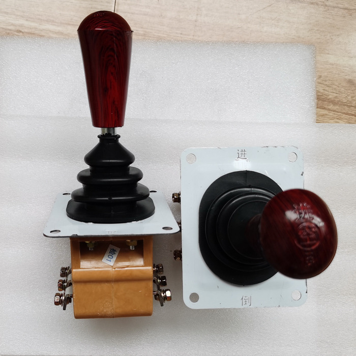 Qingdao Promising FLAND EL45 Electric Wheel Loader Forward Reverse Toggle Switch - Řadící páka pro Kolový nakladač: obrázek 5 Qingdao Promising FLAND EL45 Electric Wheel Loader Forward Reverse Toggle Switch - Řadící páka pro Kolový nakladač: obrázek 5