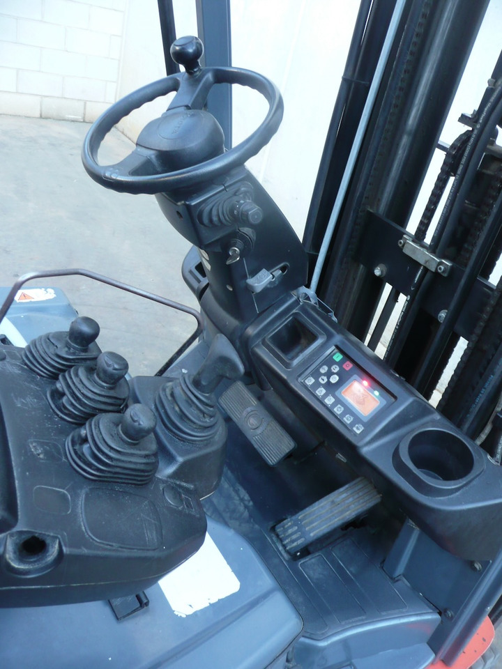 Elektrický vysokozdvižný vozík Toyota 8FBE16T: obrázek 7