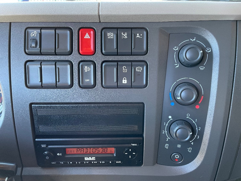 Skříňový nákladní auto DAF LF220: obrázek 15