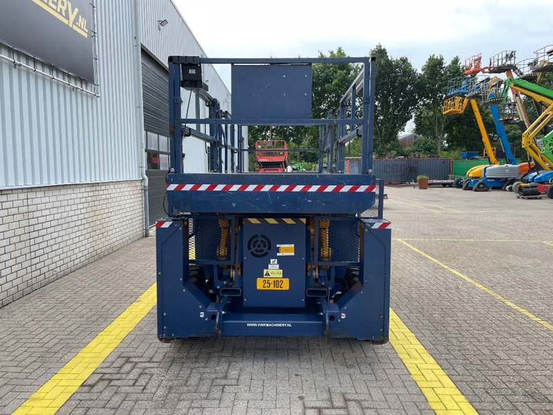 Genie GS 3384 RT - Nůžková plošina: obrázek 4 Genie GS 3384 RT - Nůžková plošina: obrázek 4