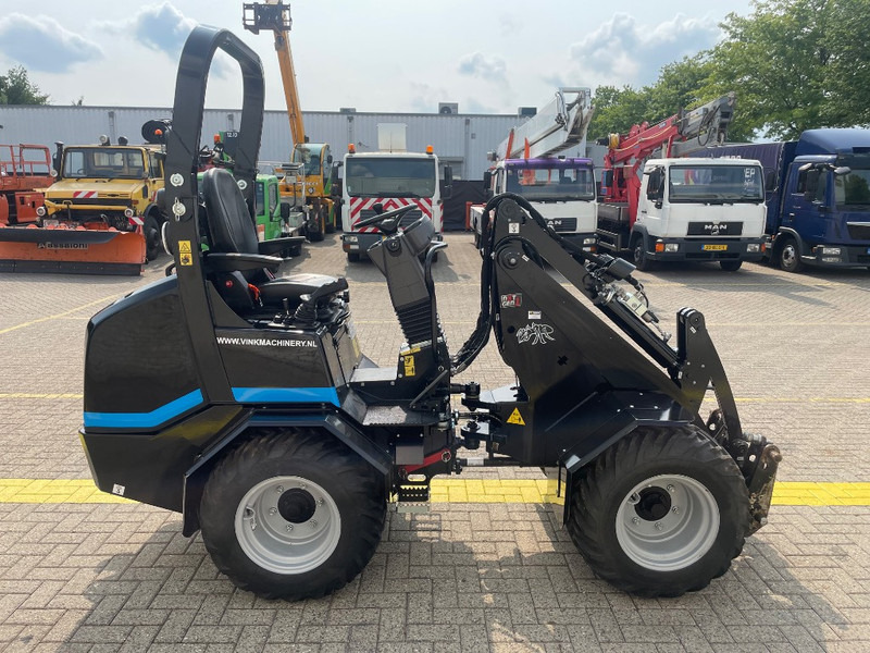 Kolový nakladač Giant G 2200 E: obrázek 6