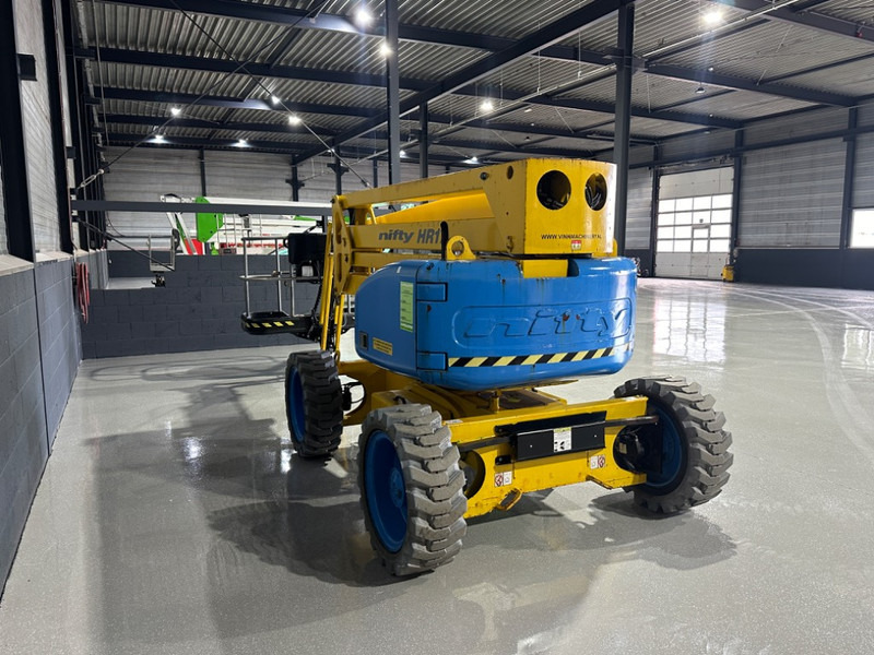 Niftylift HR 17 Hybride 4x4 - Kloubová plošina: obrázek 5 Niftylift HR 17 Hybride 4x4 - Kloubová plošina: obrázek 5