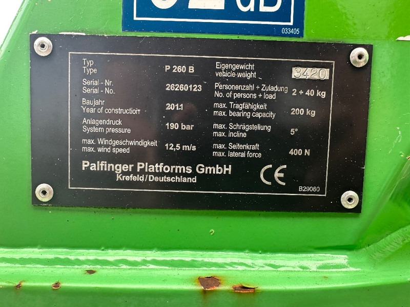 Palfinger P 260 B op Nissan Cabstar - Autoplošina: obrázek 4 Palfinger P 260 B op Nissan Cabstar - Autoplošina: obrázek 4