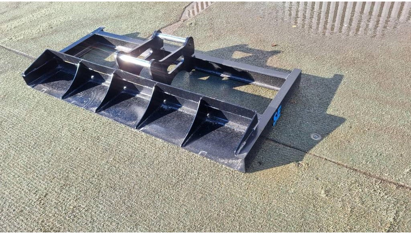 SE Equipment / Planeringsbalk / Avjämningsbalk / A - Příslušenství pro Stavební technika: obrázek 2 SE Equipment / Planeringsbalk / Avjämningsbalk / A - Příslušenství pro Stavební technika: obrázek 2