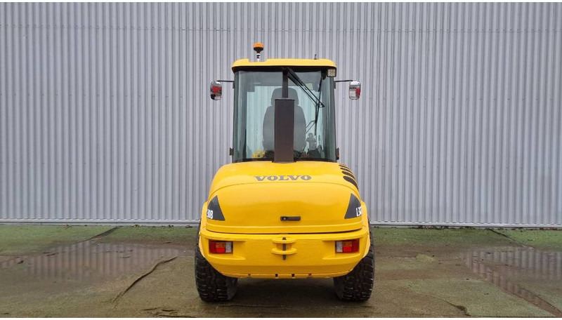 ''SÅLD''' Volvo L30 B, Hjullastare - Kolový nakladač: obrázek 4 ''SÅLD''' Volvo L30 B, Hjullastare - Kolový nakladač: obrázek 4
