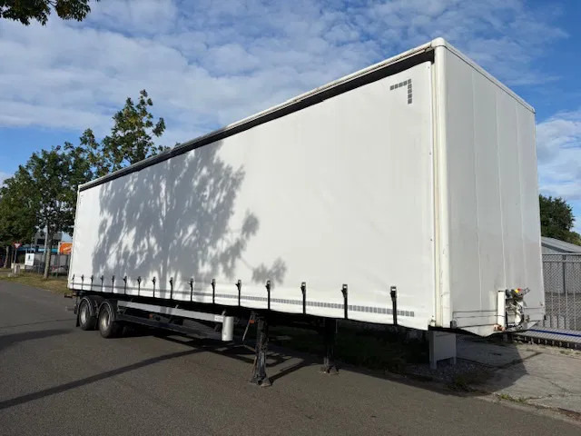 Verem 2 axle trailer Closed Box curtain slider MOT 01-2026 - Skříňový návěs: obrázek 3 Verem 2 axle trailer Closed Box curtain slider MOT 01-2026 - Skříňový návěs: obrázek 3