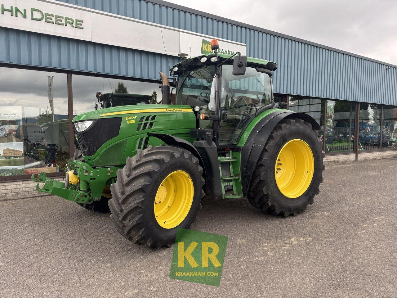 6150R John Deere - Traktor: obrázek 1 6150R John Deere - Traktor: obrázek 1