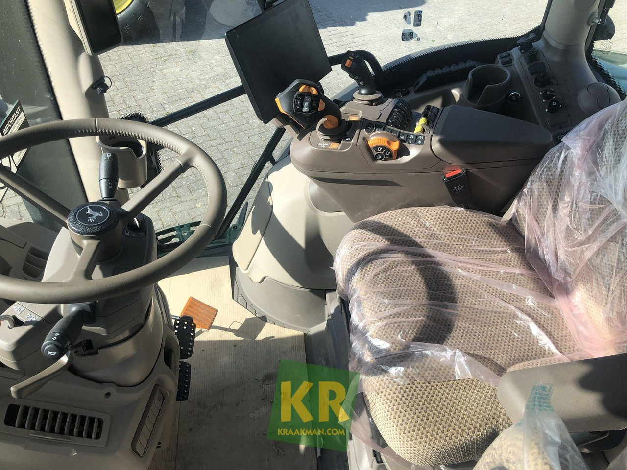 6R 110 John Deere - Traktor: obrázek 4 6R 110 John Deere - Traktor: obrázek 4