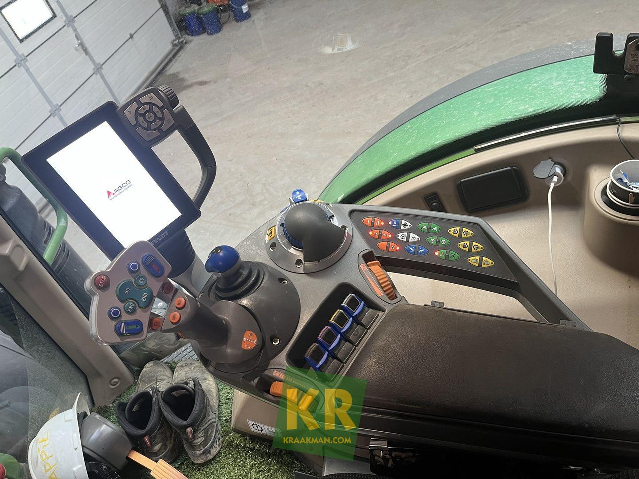 720 Vario Fendt - Traktor: obrázek 2 720 Vario Fendt - Traktor: obrázek 2